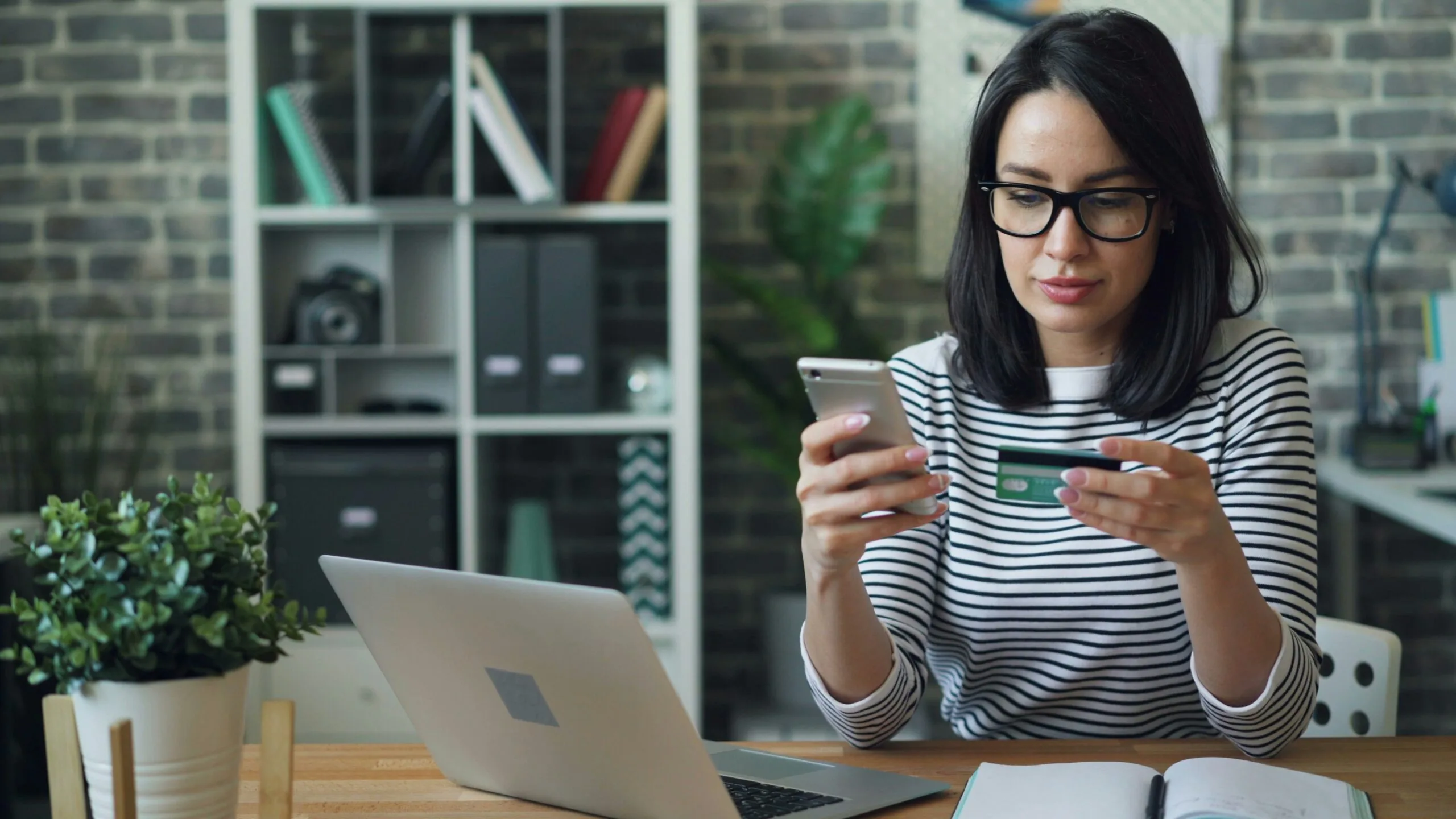 Shopify y WhatsApp: crea un protocolo de atención al cliente automatizado antes de Navidad